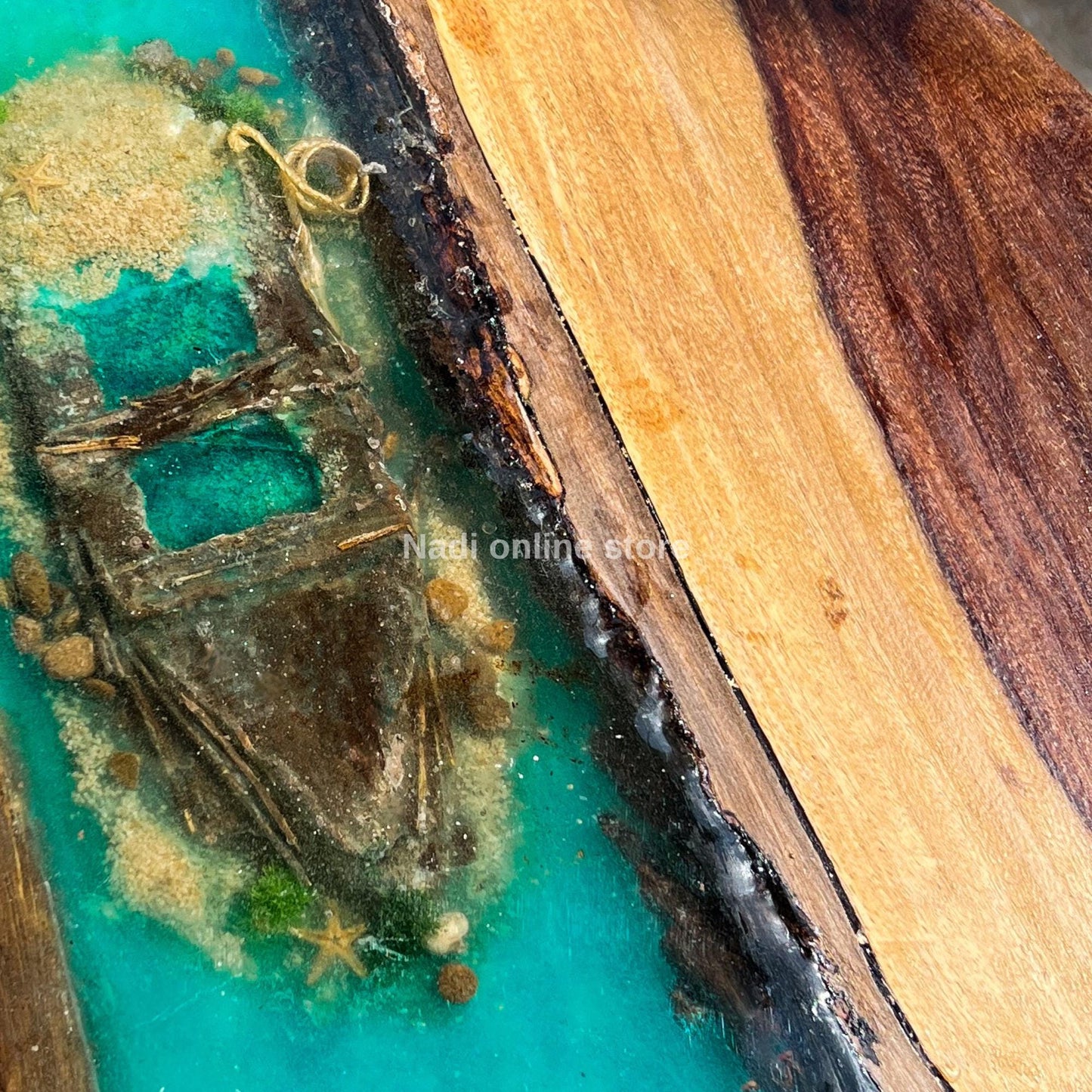 Resin Ocean Wave Coffee Table, Round Epoxy Wood Coffee Table, Live Edge Coffee Table, Ocean Decor ship wreck end table outdoor patio table